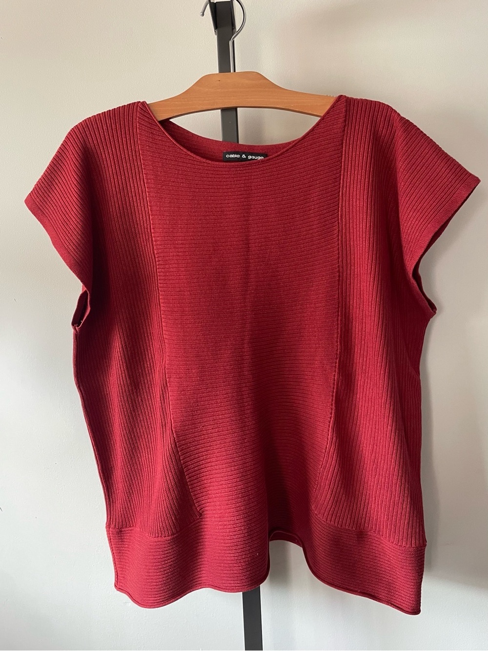 Cable & Gauge Ribbed Knit Short Sleeve Sweater Brick Rust Red XL